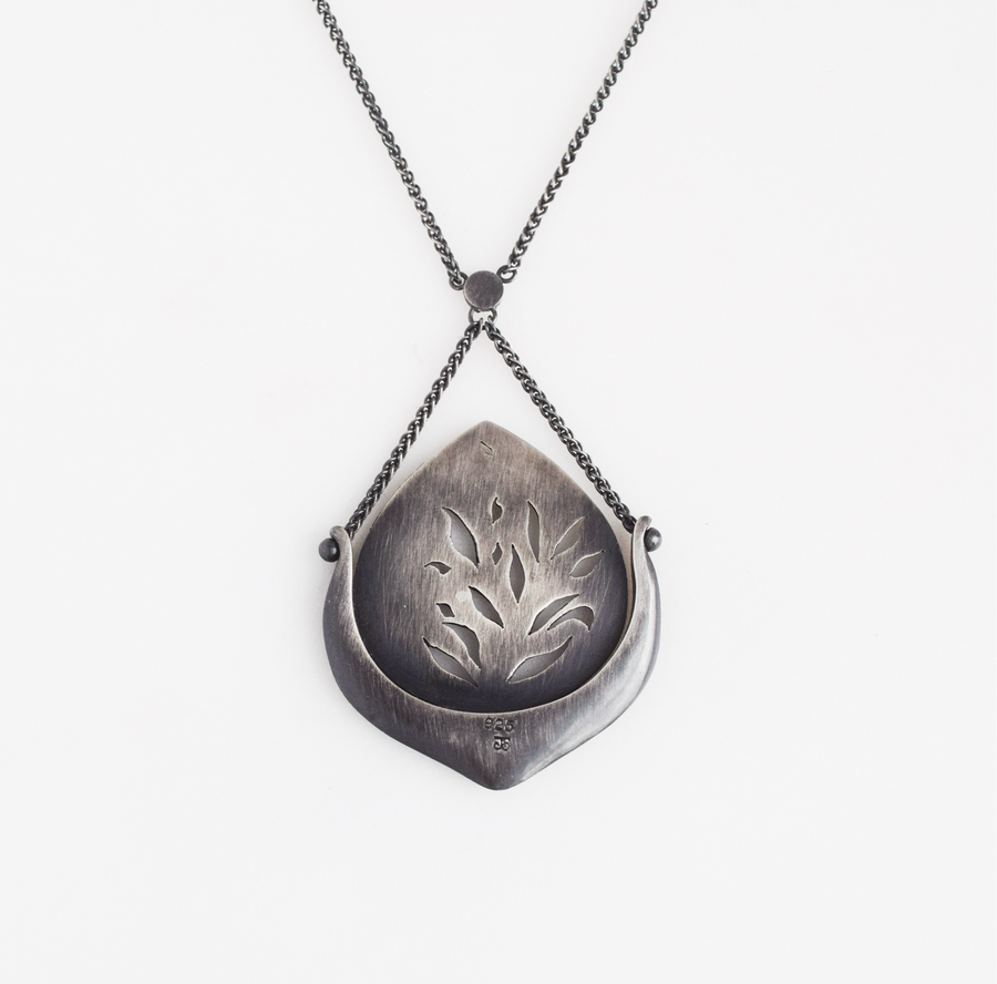 Grand Botany Necklace