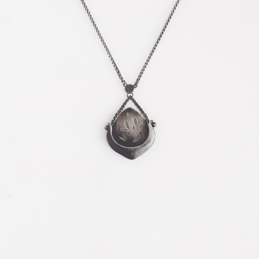 Small Botany Necklace