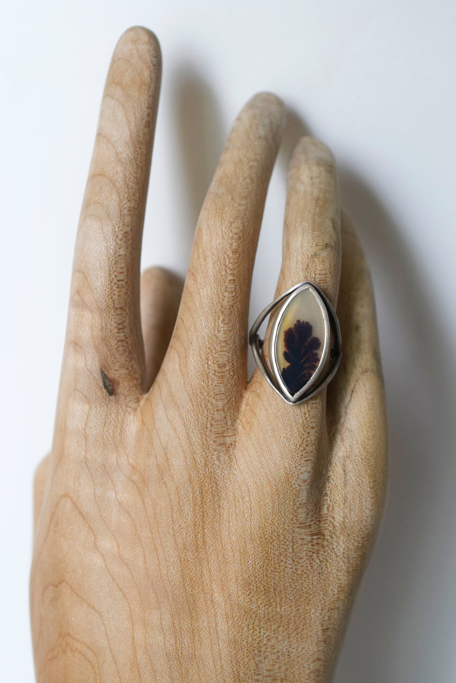 Ink Blot Dendritic Agate Ring