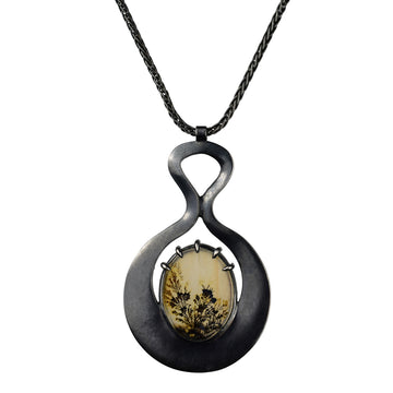 Dendritic Agate Venus Necklace