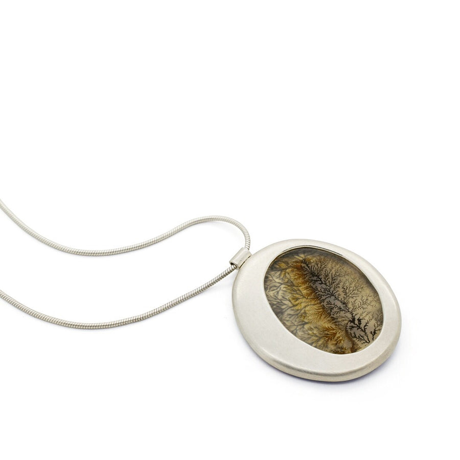 Skipping Stone Dendritic Agate Necklace