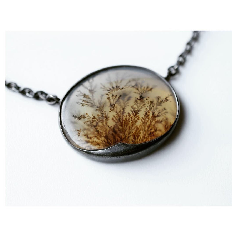 Thicket Dendritic Agate Necklace