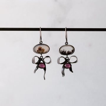 Dendritic Agate and garnet Little Bow Earrings