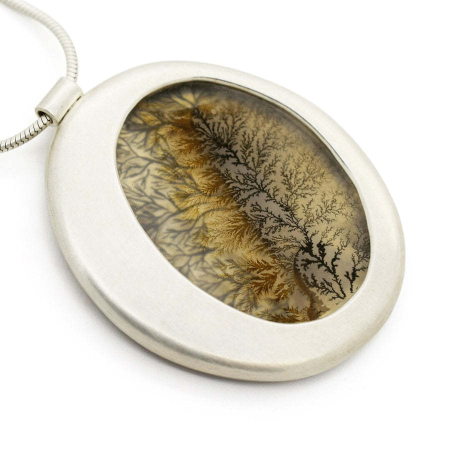 Skipping Stone Dendritic Agate Necklace