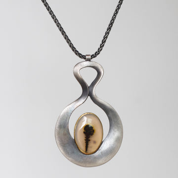 Venus Necklace with Oval Dendritic Agate