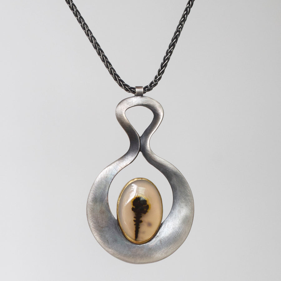 Venus Necklace with Oval Dendritic Agate