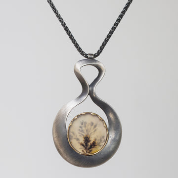 Afterimage Venus Necklace