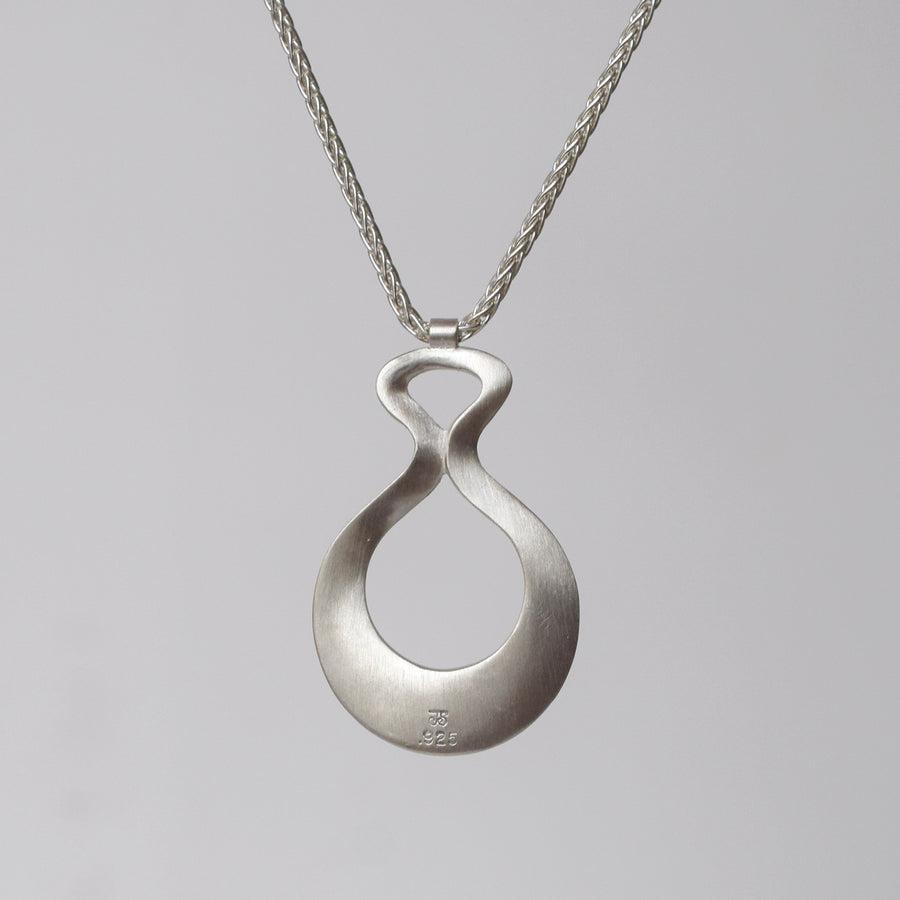 Small Venus Necklace
